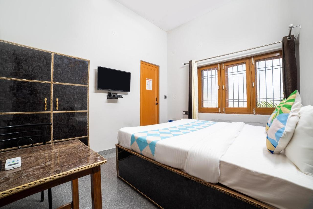 Hotel O Home Gautam Homestay Dehradun Buitenkant foto